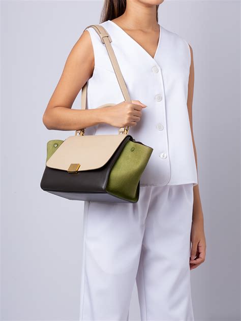 celine small trapeze|SMALL TRAPEZE BAG IN BULLHIDE CALFSKIN .